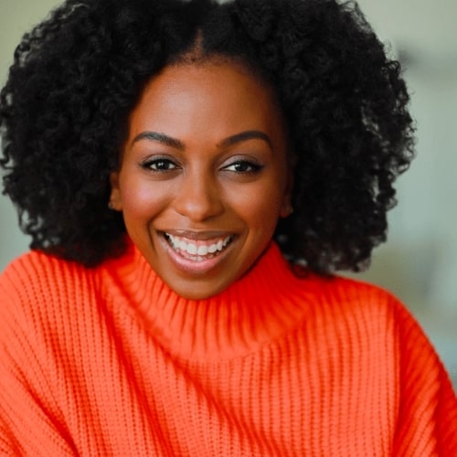 Paris Weeden, teambuilding.com Host
